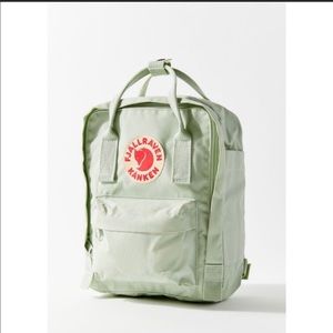 FJÄLLRÄVEN KANKEN BACKPACK IN MINT GREEN -